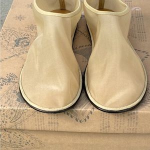 THE ROW BEIGE MESH SEE-THRU BALLERINA FLAT  WORN TWICE (Thin sole, shows scuffs)